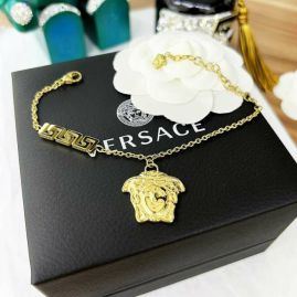 Picture of Versace Bracelet _SKUVersacebracelet12077416716